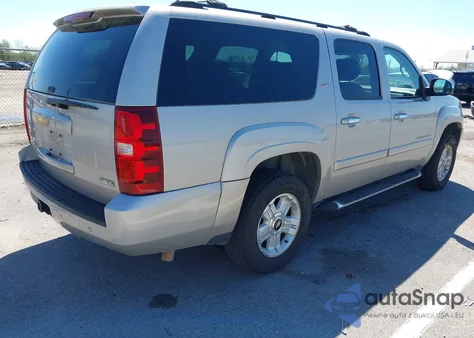 2007 Chevrolet Suburban 1500 Lt из США, поврежденный, VIN 3GNFC160X7G247229